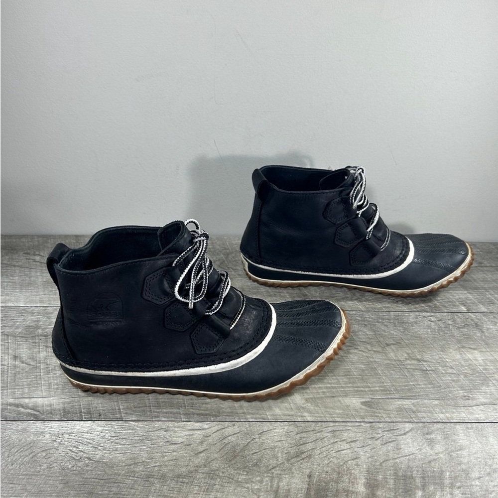 Sorel Out N About NL2133 Women’s Waterproof Rain Black Leather Boots Booties 8.5